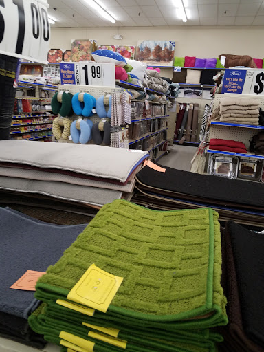 Discount Store «Roses Express», reviews and photos, 6601 Harvard Ave, Cleveland, OH 44105, USA