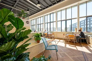 P15 By La Werkstadt - Coworking, Meeting Flex Office Space Biel image