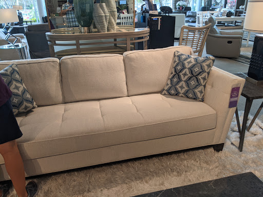 Furniture Store «Rooms To Go Furniture Store - Daytona Beach», reviews and photos, 2375 W International Speedway Blvd, Daytona Beach, FL 32114, USA