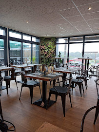 Atmosphère du Restaurant Le Breguet à Valdahon - n°2