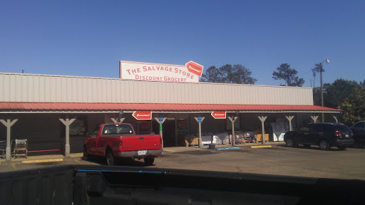 Grocery Store «The Salvage Store Discount Grocery», reviews and photos, 82540 LA-25, Folsom, LA 70437, USA