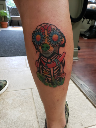 Tattoo Shop «Authentic Arts Tattoo & Gallery», reviews and photos, 207 Terry Rd, Smithtown, NY 11787, USA