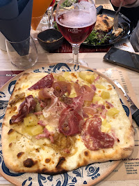 Salami du Pizzeria La Tour de Pizze à La Ferté-Bernard - n°1
