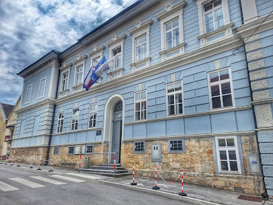 Glasbena šola Laško-Radeče, enota Laško in dislocirani oddelek Rimske Toplice Valvasorjev trg 2, 3270 Laško, Slovenija