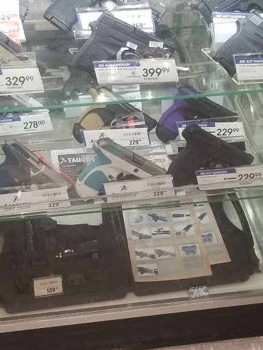 Sporting Goods Store «Academy Sports + Outdoors», reviews and photos, 11400 W Markham St, Little Rock, AR 72211, USA