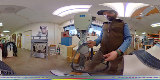 Pet Supply Store «J & J Dog Supplies», reviews and photos, 975 Ford St, Colorado Springs, CO 80915, USA