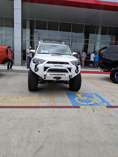 Hyundai Dealer «Red McCombs Hyundai Northwest», reviews and photos, 13663 Interstate 10 Frontage Rd, San Antonio, TX 78249, USA