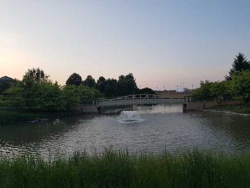 Recreation Center «Fountain View Recreation Center», reviews and photos, 910 N Gary Ave, Carol Stream, IL 60188, USA