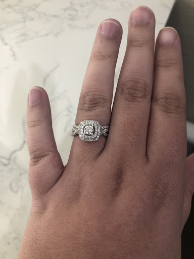 Jeweler «Shane Co.», reviews and photos, 9643 Olive Blvd, Olivette, MO 63132, USA