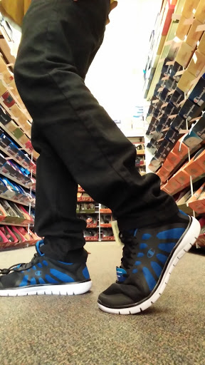 Shoe Store «Payless ShoeSource», reviews and photos, 3792 S Cleveland Ave, Fort Myers, FL 33901, USA