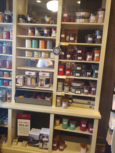 American Restaurant «Cracker Barrel Old Country Store», reviews and photos, 19550 Coastal Hwy, Rehoboth Beach, DE 19971, USA