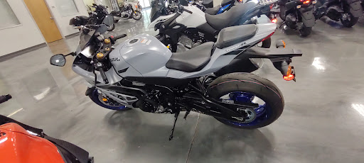 BMW Motorcycle Dealer «BMW Motorcycles of Fort Worth», reviews and photos, 633 NE Loop 820, Hurst, TX 76053, USA