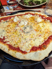 Pizza du Pizzeria La Tour de Pizze à La Ferté-Bernard - n°4