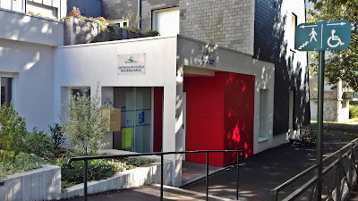 Centre communal d'action sociale à Saint-Cyr-sur-Loire