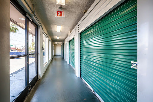 Self-Storage Facility «US Storage Centers», reviews and photos, 2331 W Indian School Rd, Phoenix, AZ 85015, USA
