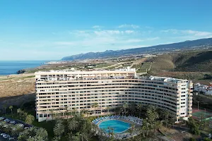 Club Hotel Marazul image