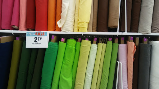 Fabric Store «Jo-Ann Fabrics and Crafts», reviews and photos, 902 W Kimberly Rd Ste 41, Davenport, IA 52806, USA