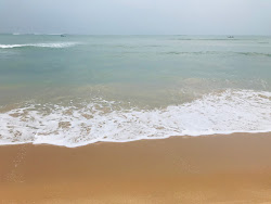 Zdjęcie Thoppuvilai Beach z powierzchnią turkusowa czysta woda