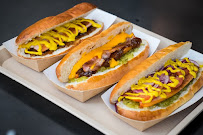 Hot-dog du Restaurant de hamburgers Roadside | Burger Restaurant Laval - n°3