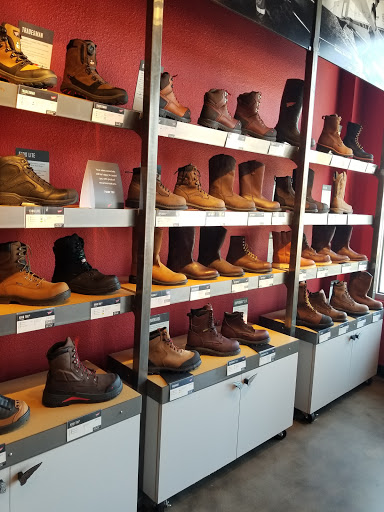 Shoe Store «Red Wing», reviews and photos, 1515 N Cockrell Hill Rd #113, Dallas, TX 75211, USA