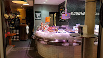 Atmosphère du Restaurant de fruits de mer Comptoir des Mers - Restaurant Fruits de Mer et Livraison à Paris - n°5