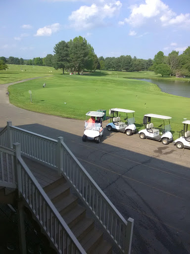 Golf Course «Zoar Village Golf Course», reviews and photos, 8229 Dover Zoar Rd NE, Dover, OH 44622, USA