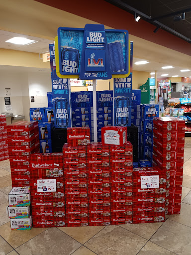 Supermarket «Giant Eagle Supermarket», reviews and photos, 5744 Transportation Blvd, Garfield Heights, OH 44125, USA