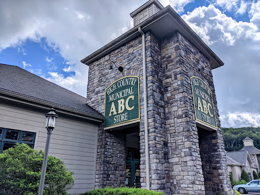 Liquor Store «High Country ABC Store», reviews and photos, 4004 NC-105, Banner Elk, NC 28604, USA