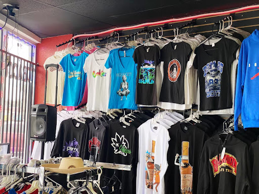 Clothing Store «Norcal Clothing and Smoke Shop», reviews and photos, 5802 Lindhurst Ave, Marysville, CA 95901, USA
