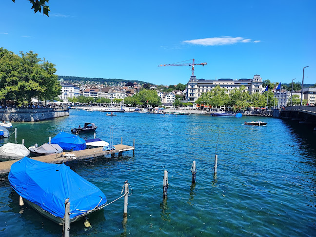 Rezensionen über Zurich Bus Parkplatz in Zürich - Parkhaus