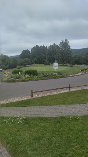 Golf Course «Blue Fox Run Golf Course», reviews and photos, 65 Nod Rd, Avon, CT 06001, USA