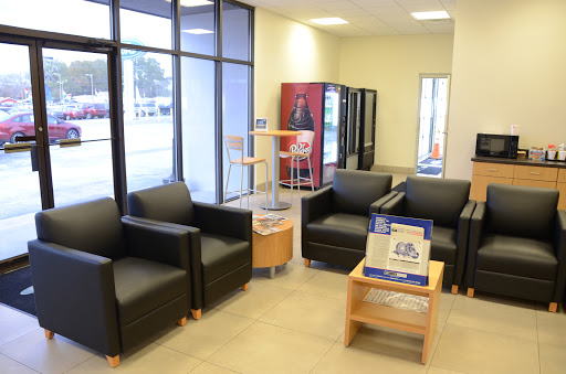 Ford Dealer «Lynn Layton Ford», reviews and photos, 3300 US-31, Decatur, AL 35603, USA