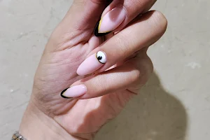 Hello Nails image
