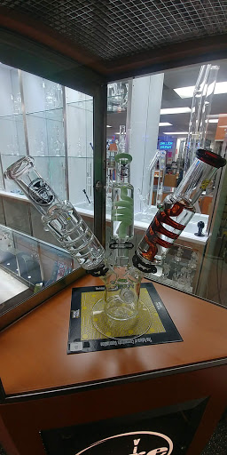 Tobacco Shop «Pure Virtue Glass», reviews and photos, 5481 Randolph Rd, Rockville, MD 20852, USA