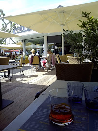 Atmosphère du Restaurant Brasserie Les Quais à Aix-les-Bains - n°18