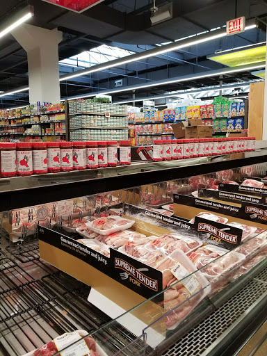 Supermarket «Cermak Fresh Produce», reviews and photos, 4000 W Diversey Ave, Chicago, IL 60639, USA