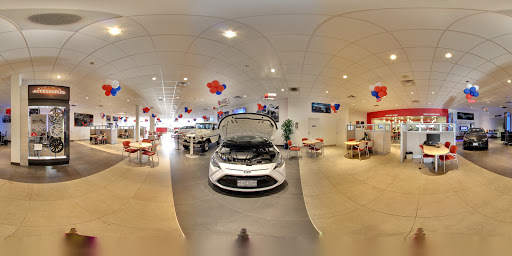 Toyota Dealer «Miller Toyota of Anaheim», reviews and photos, 1331 N Euclid St, Anaheim, CA 92801, USA