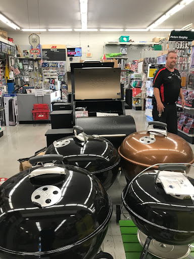 Hardware Store «Pittsburg Ace Hardware», reviews and photos, 125 E Leland Rd, Pittsburg, CA 94565, USA