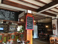 Atmosphère du Restaurant La Taverne des Gaulois à Saint-Laurent-Blangy - n°7
