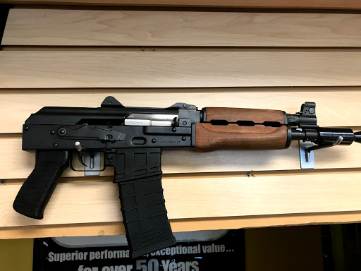 Gun Shop «Gun Outlet & Pawn», reviews and photos, 5115 N Tryon St, Charlotte, NC 28213, USA