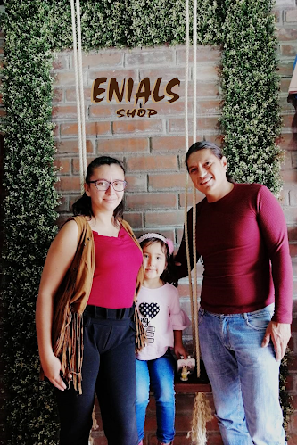 Opiniones de ENIALS SHOP en Ibarra - Tienda de ropa