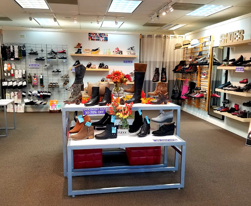 Shoe Store «Shoes On Solano», reviews and photos, 5933 College Ave, Oakland, CA 94618, USA