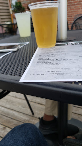 Bar «The Waiting Room Lounge», reviews and photos, 6212 N Maple St, Omaha, NE 68104, USA