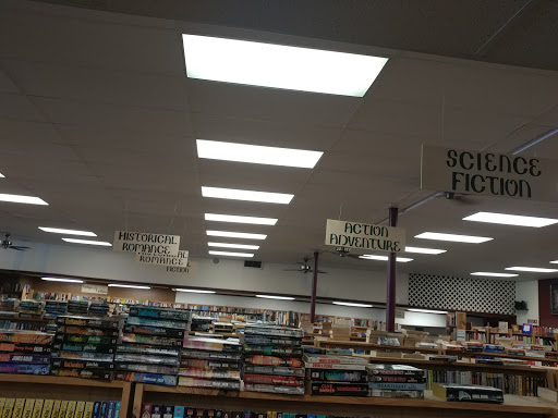 Used Book Store «Book-A-Holic Inc», reviews and photos, 924 S Oliver St, Wichita, KS 67218, USA