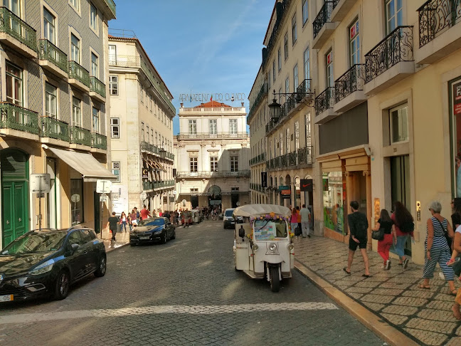 Calçada do Sacramento 48, 1200-394 Lisboa, Portugal