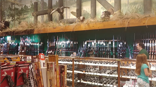 Sporting Goods Store «Bass Pro Shops», reviews and photos, 2250 SW Gatlin Blvd, Port St Lucie, FL 34953, USA