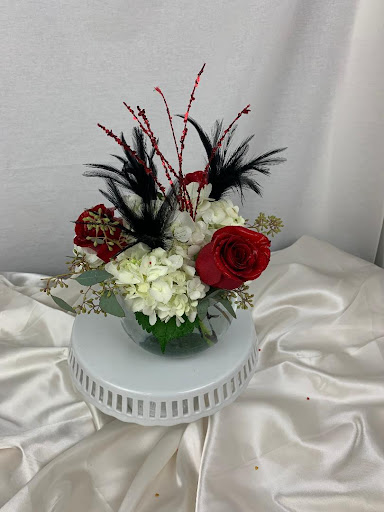 Florist «Heavenly Cakes and Flowers», reviews and photos, 806 N Loop 336 W, Conroe, TX 77301, USA