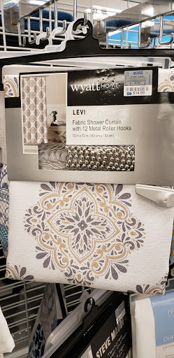 Clothing Store «Ross Dress for Less», reviews and photos, 1237 E Golf Rd, Schaumburg, IL 60173, USA