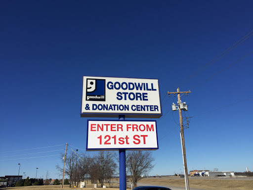 Donations Center «Goodwill Store and Donation Center», reviews and photos