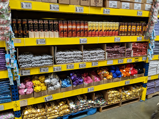 Confectionery wholesaler Burbank